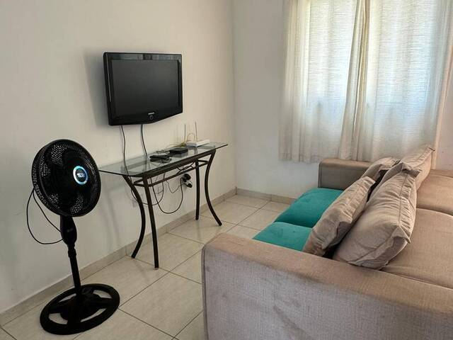 #740 - Apartamento para Venda em Bertioga - SP - 2